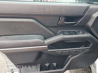 2024 Toyota Tacoma SR5 Crew Cab Medium Bed - miniatura 9