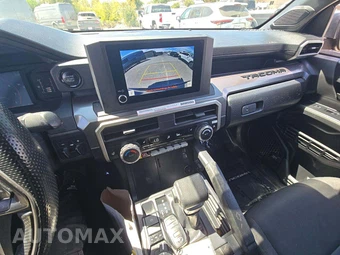 2024 Toyota Tacoma SR5 Crew Cab Medium Bed - miniatura 10