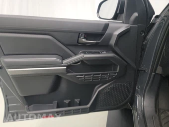 2024 Toyota Tacoma SR5 Crew Cab Medium Bed – miniatura 9
