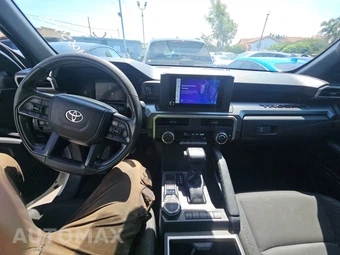 2024 Toyota Tacoma SR5 Crew Cab Medium Bed - miniatura 11