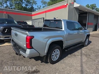 2024 Toyota Tacoma SR5 Crew Cab Medium Bed - miniatura 4