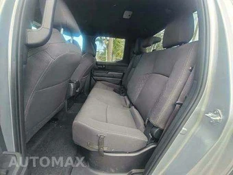2024 Toyota Tacoma SR5 Crew Cab Short Bed - miniatura 13