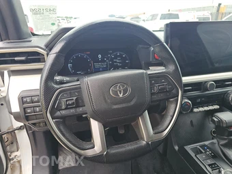 2024 Toyota Tacoma TRD Off-Road Crew Cab Medium Bed - miniatura 10