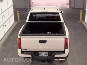2024 Toyota Tacoma TRD Off-Road Crew Cab Medium Bed - miniatura 5