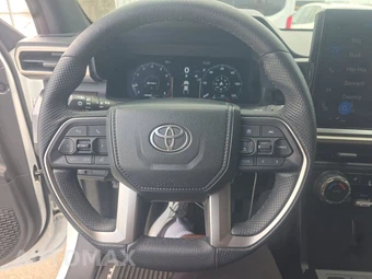 2024 Toyota Tacoma TRD Off-Road Crew Cab Medium Bed - miniatura 10
