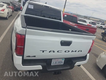 2024 Toyota Tacoma TRD Off-Road Crew Cab Medium Bed - miniatura 5