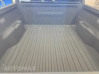 2024 Toyota Tacoma TRD Off-Road Crew Cab Medium Bed - miniatura 13