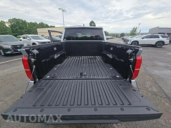 2024 Toyota Tacoma TRD Off-Road Crew Cab Medium Bed - miniatura 11