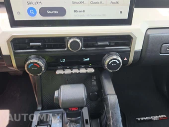 2024 Toyota Tacoma TRD Off-Road Crew Cab Medium Bed - miniatura 24
