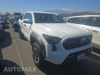 2024 Toyota Tacoma TRD Off-Road Crew Cab Medium Bed - miniatura 23