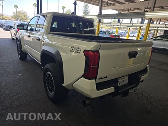 2024 Toyota Tacoma TRD Off-Road Crew Cab Medium Bed - miniatura 6