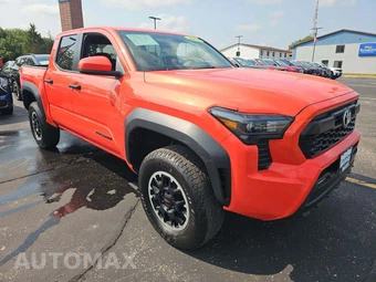 2024 Toyota Tacoma TRD Off-Road Crew Cab Medium Bed - miniatura 4