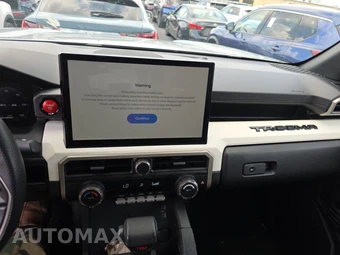 2024 Toyota Tacoma TRD Off-Road Crew Cab Medium Bed - miniatura 11