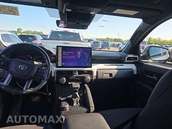 2024 Toyota Tacoma TRD Off-Road Crew Cab Medium Bed - miniatura 11
