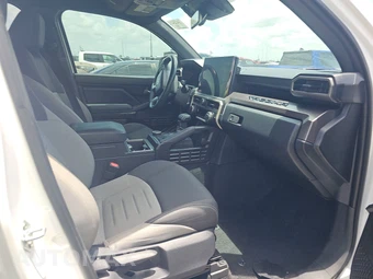 2024 Toyota Tacoma TRD Sport Crew Cab Medium Bed - miniatura 8