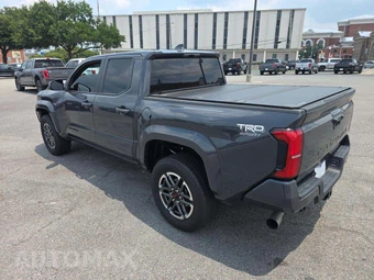 2024 Toyota Tacoma TRD Sport Crew Cab Medium Bed - miniatura 2