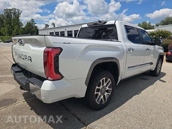 2024 Toyota Tundra 1794 Edition Crew Cab Short Bed - miniatura 3