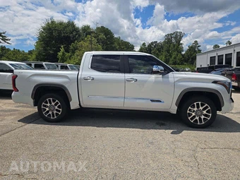 2024 Toyota Tundra 1794 Edition Crew Cab Short Bed - miniatura 4
