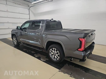2024 Toyota Tundra Hybrid 1794 Edition Crew Cab Short Bed - miniatura 6