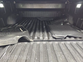 2024 Toyota Tundra Hybrid Capstone Crew Cab Short Bed - miniatura 15