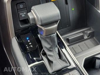 2024 Toyota Tundra Hybrid Limited Crew Cab Short Bed - miniatura 30