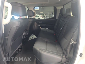 2024 Toyota Tundra Hybrid Limited Crew Cab Short Bed - miniatura 13