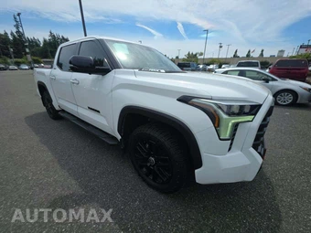 2024 Toyota Tundra Hybrid Limited Crew Cab Short Bed - miniatura 4