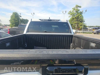 2024 Toyota Tundra Hybrid Platinum Crew Cab Short Bed - miniatura 16