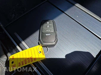 2024 Toyota Tundra Hybrid Platinum Crew Cab Short Bed - miniatura 5