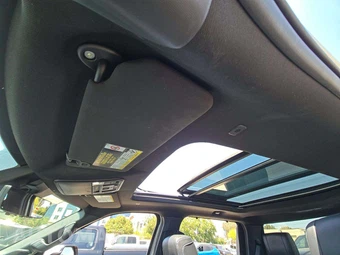 2024 Toyota Tundra Hybrid Platinum Crew Cab Short Bed - miniatura 11