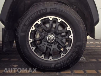2024 Toyota Tundra Limited Crew Cab Medium Bed - miniatura 10