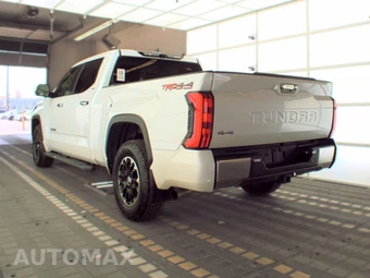 2024 Toyota Tundra Limited Crew Cab Medium Bed - miniatura 8