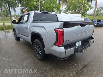 2024 Toyota Tundra Platinum Crew Cab Short Bed - miniatura 2