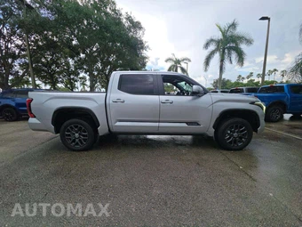 2024 Toyota Tundra Platinum Crew Cab Short Bed - miniatura 4