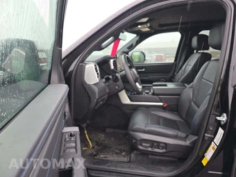 2024 Toyota Tundra Platinum Crew Cab Short Bed - miniatura 3