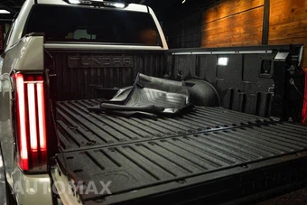 2024 Toyota Tundra Platinum Crew Cab Short Bed - miniatura 7