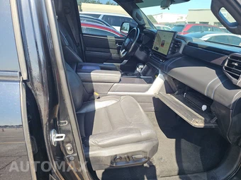 2024 Toyota Tundra Platinum Crew Cab Short Bed - miniatura 8