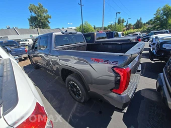 2024 Toyota Tundra SR5 Crew Cab Medium Bed - miniatura 2