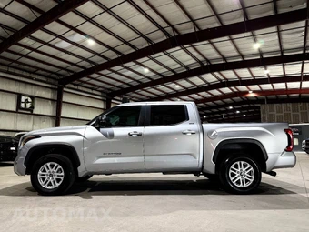 2024 Toyota Tundra SR5 Crew Cab Short Bed - miniatura 8