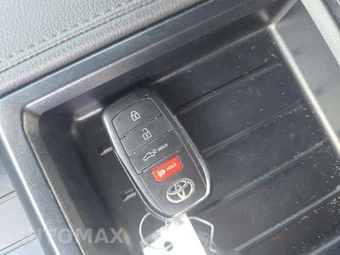 2024 Toyota Tundra SR5 Crew Cab Short Bed - miniatura 8