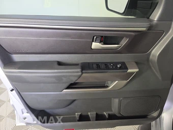 2024 Toyota Tundra SR5 Crew Cab Short Bed - miniatura 9