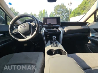 2024 Toyota Venza LE - miniatura 11