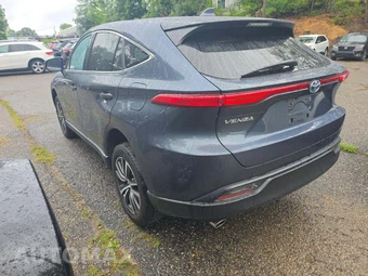 2024 Toyota Venza LE - miniatura 2