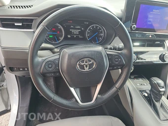 2024 Toyota Venza Limited - miniatura 10