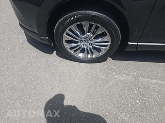 2024 Toyota Venza XLE - miniatura 21