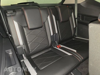 2024 Volkswagen Atlas 2.0T Peak Edition SE w/Technology - miniatura 14