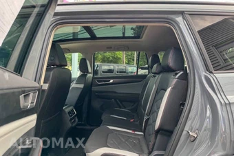 2024 Volkswagen Atlas 2.0T Peak Edition SEL - miniatura 21
