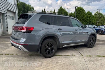 2024 Volkswagen Atlas 2.0T Peak Edition SEL - miniatura 3