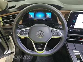2024 Volkswagen Atlas 2.0T SE - miniatura 10