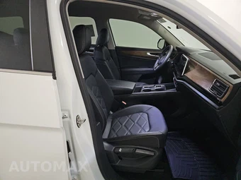 2024 Volkswagen Atlas 2.0T SE - miniatura 8